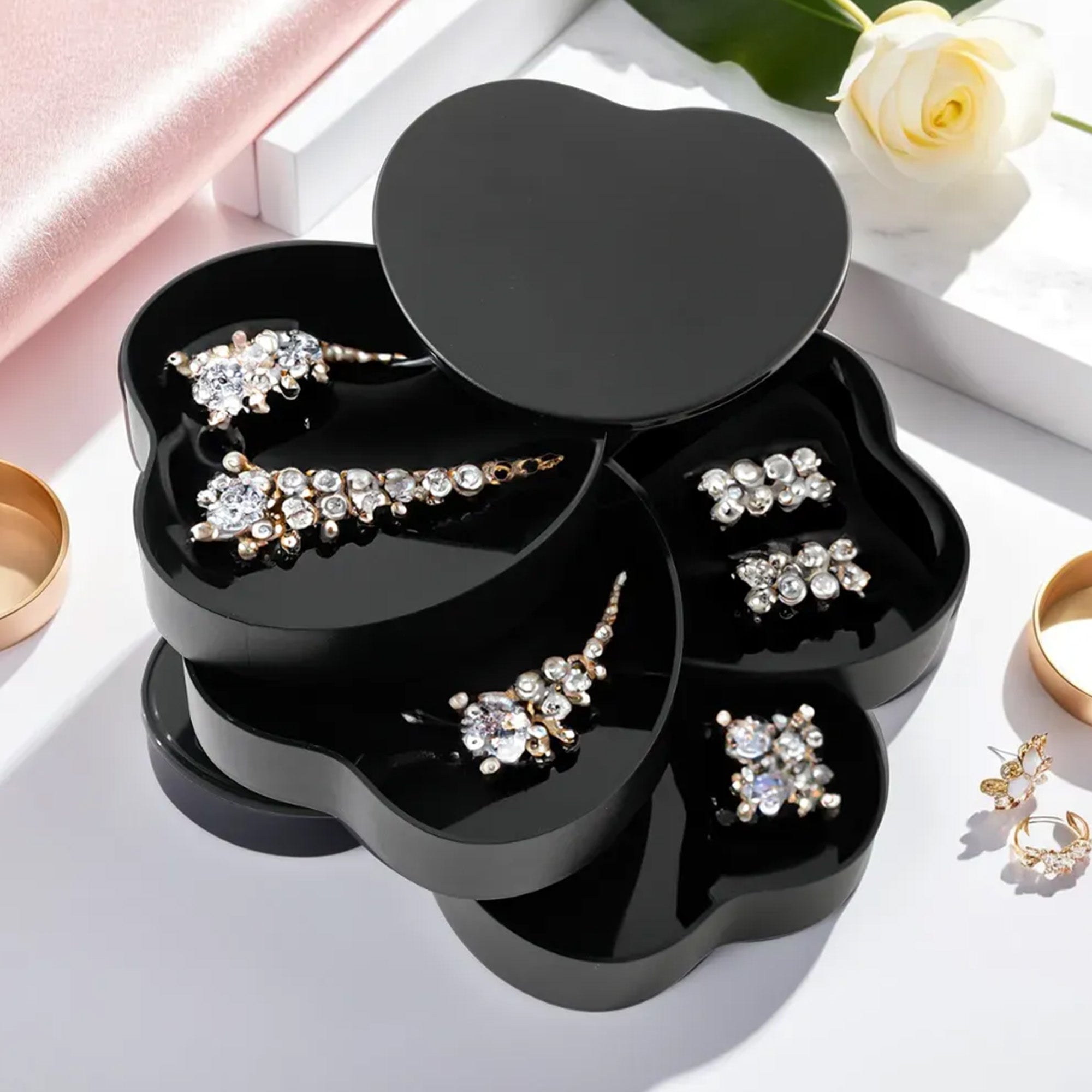 UMAI 4-layer jewellery box - essential for families