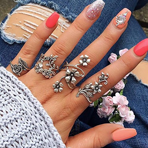 Yellow Chimes Oxidised Rings for Women 4 Pcs Ring Set Boho Vintage Leaves & Rose Floral Shaped Oxidised Silver Plated Rings For Women and Girl's.