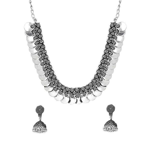 kosasilk saree with black metal jewellery | Black metal jewelry, Metal  jewelry, Black metal