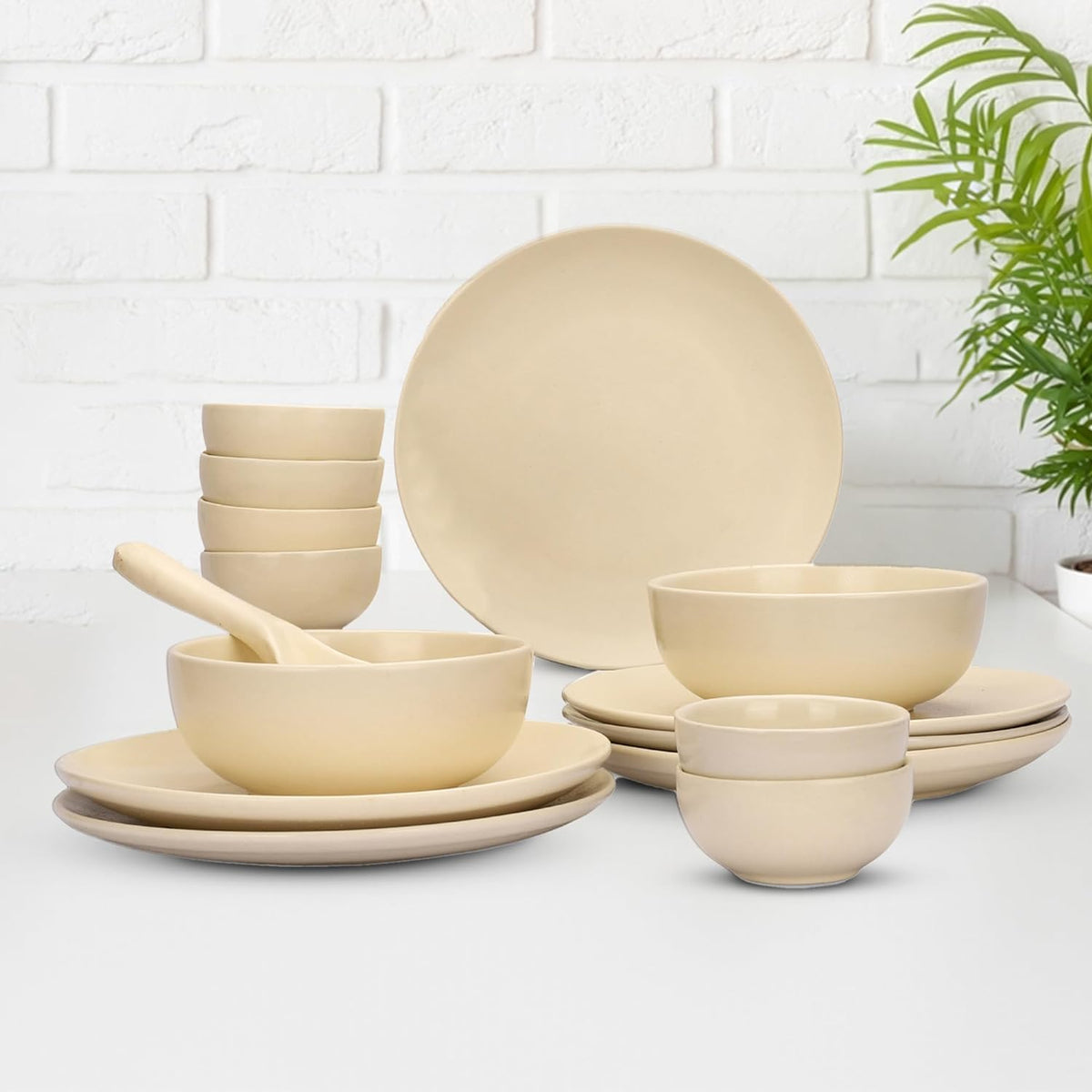 Gleevers USHA Shriram Ceramic Dinner Set (14 Pcs) | Microwave Safe Dinner Plates and Bowls Sets Cookware | Chip Resistant Dinnerware Sets | House Warming Gifts New Home for Couple Men Women (Cream)