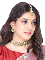 Kundan Traditional Choker Necklace Set by Yellow Chimes Gold Plated and Pearl Jewellery Set for Women (Golden) (YCTJNS-05FLWKUN-GL)