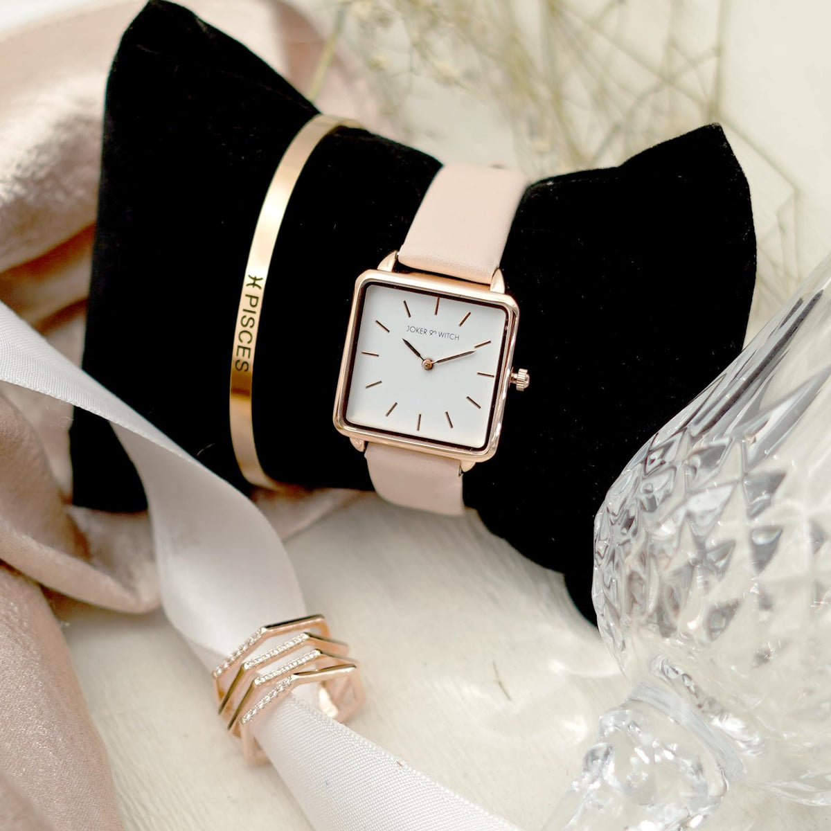 Joker & Witch Shooting Star Pisces Love Triangle