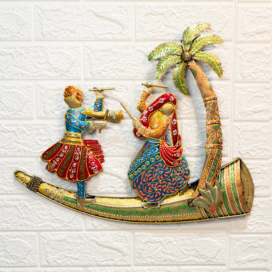 Ekhasa Metal Wall Decor for Living Room and Bedroom | Metal Wall Art Sculpture for Decorating Drawing Room Sofa Wall | Gift for Home Décor or Office Décor (Handpainted Radha Krishna Dancing)