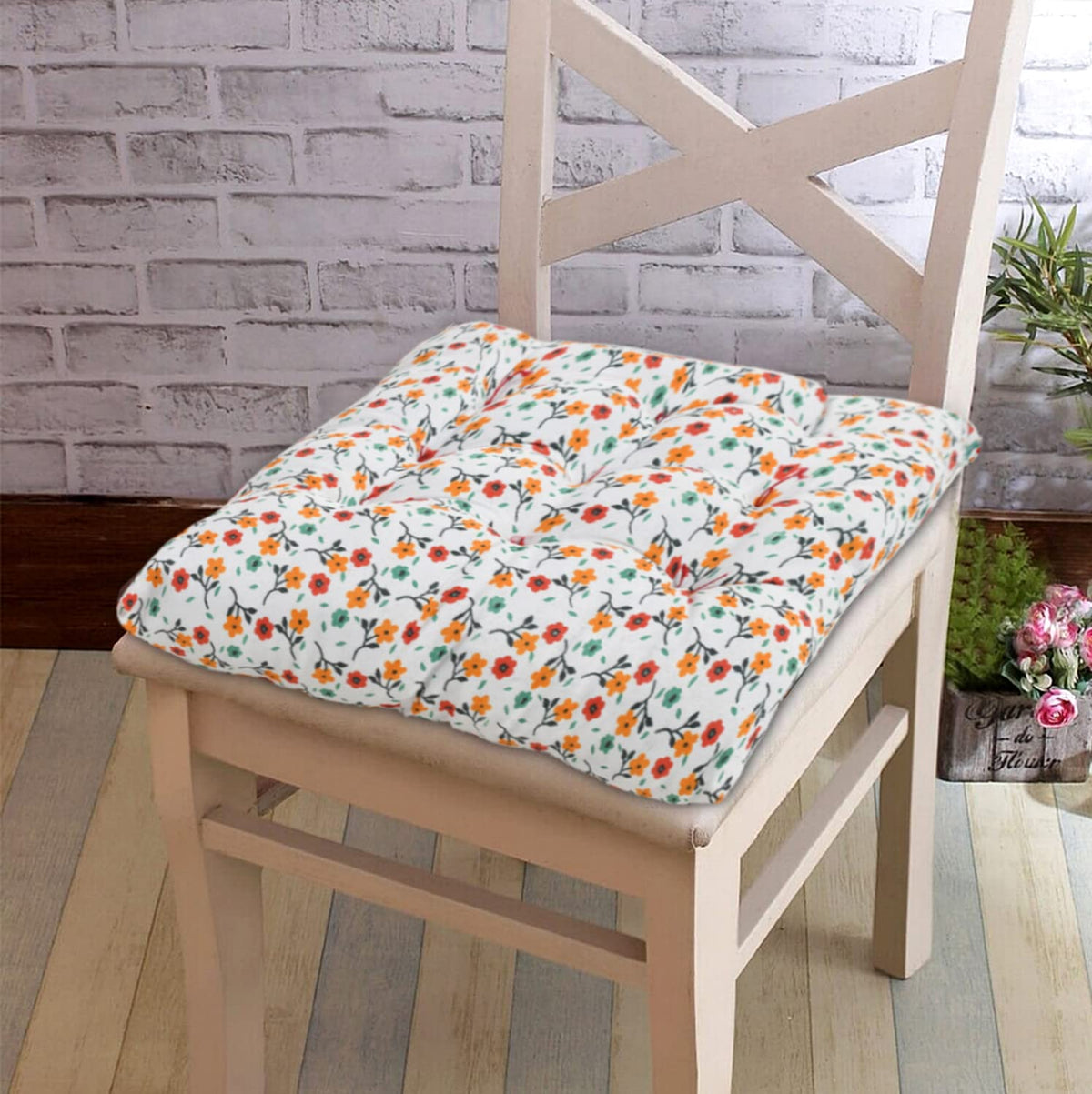 Kuber Industries Flower Printed Microfiber Square Chair Pad Seat Cushion for Rocking Chair, Office Chair, Dinning Chair, Indoor/Outdoor with Ties, 18 * 18 Inch (White), Standard