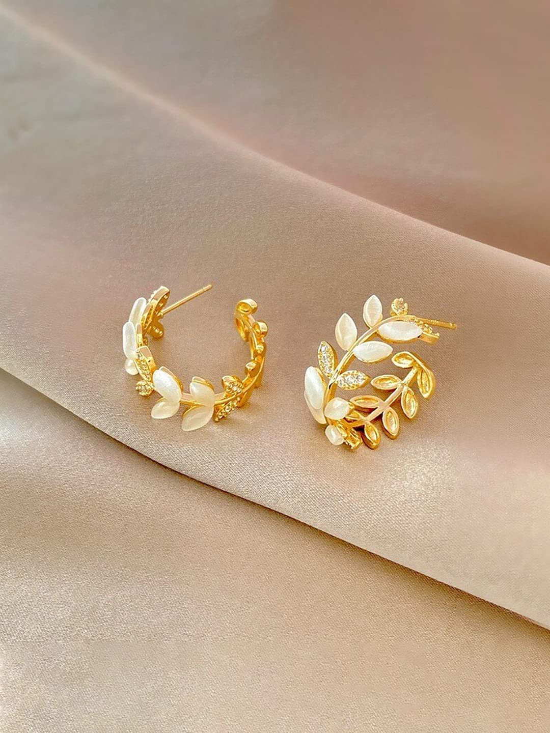 Sold at Auction: 24K YELLOW GOLD LADIES GOLD NUGGET EARRINGS