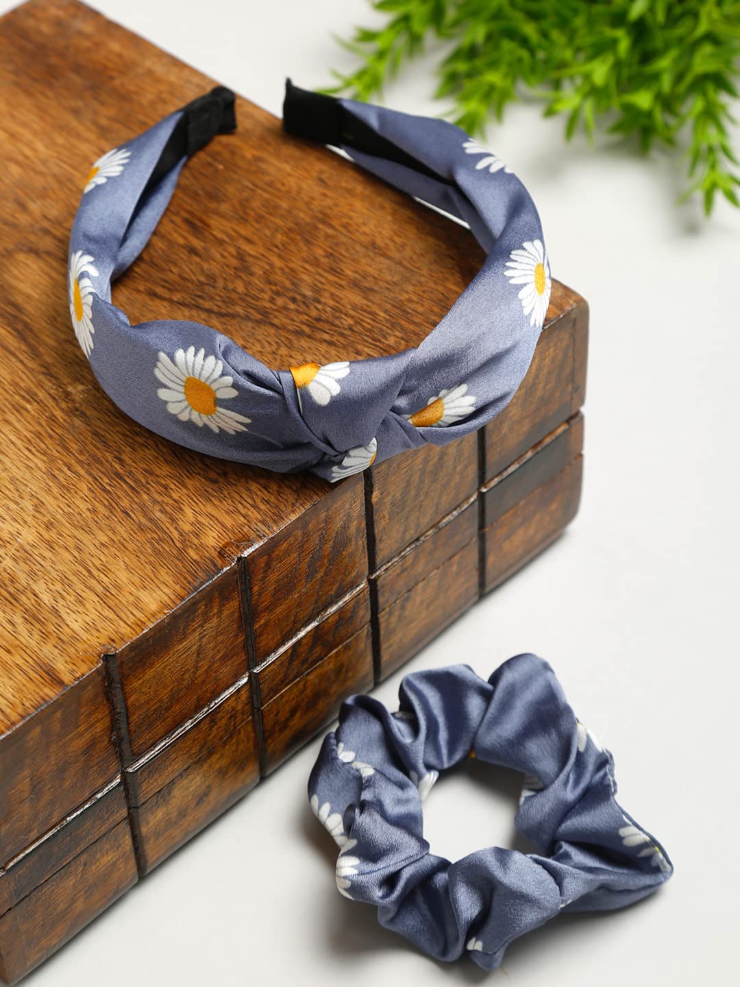 Yellow Chimes Hair Band for Girls Women Hair Accessories for Girls Hairband & Scrunchies Set For Women Floral Printed Blue Satin Scrunchies Head Bands for Girls Hair Ties Head Band for Girls Gift For Women & Girls