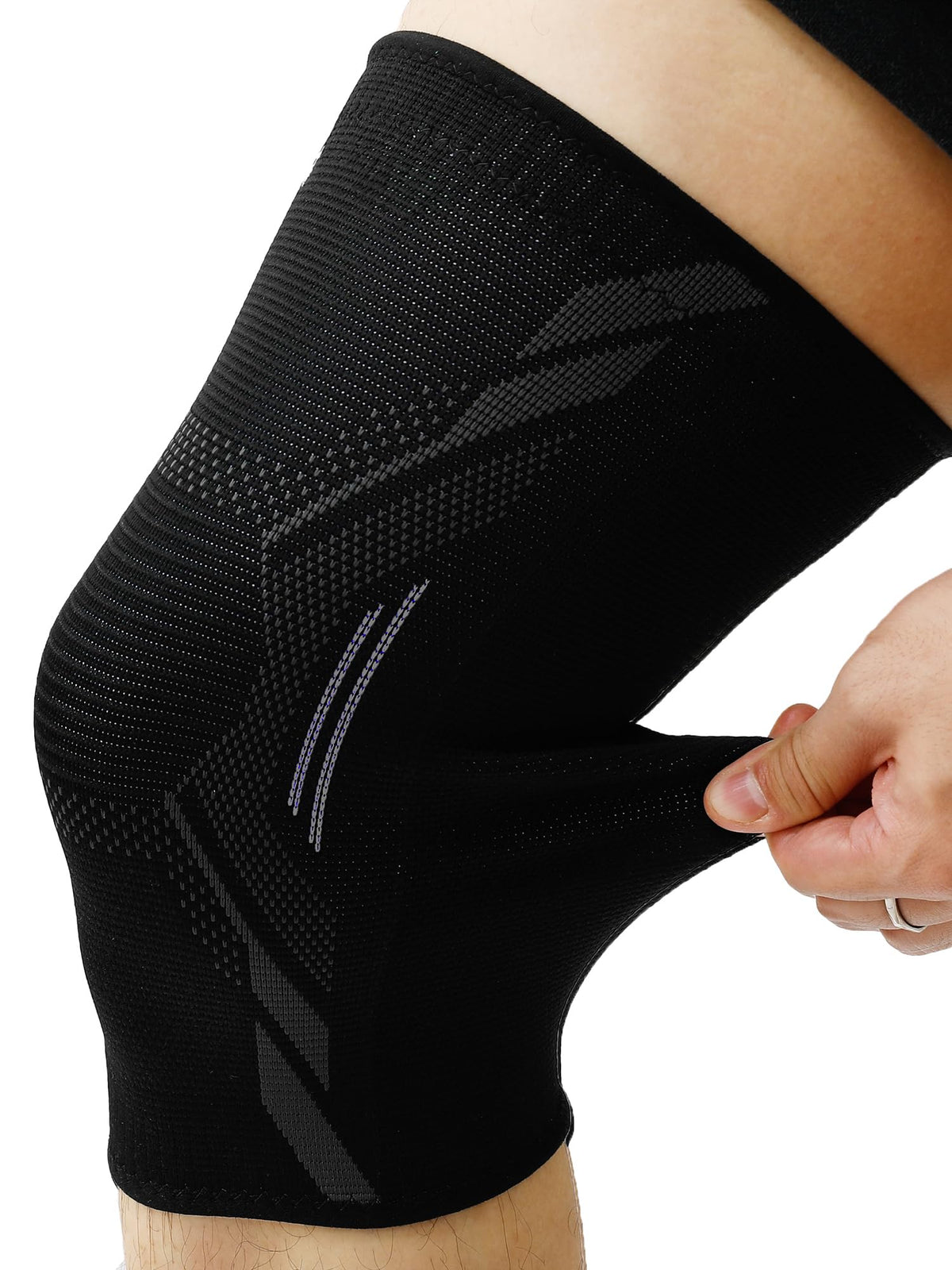 STRAUSS Sports Knee Caps For Women and Men | Knee Support Brace | Knee Cap for Athletes | Includes 1 Knee Support Brace