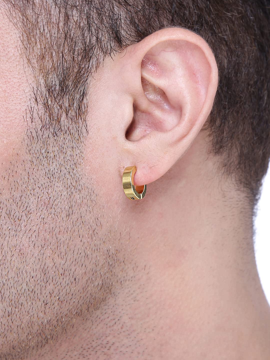 Buy Designer & Fashionable Earring For Men. We have a wide range of  traditional, modern and handmade Mens Earrings Online