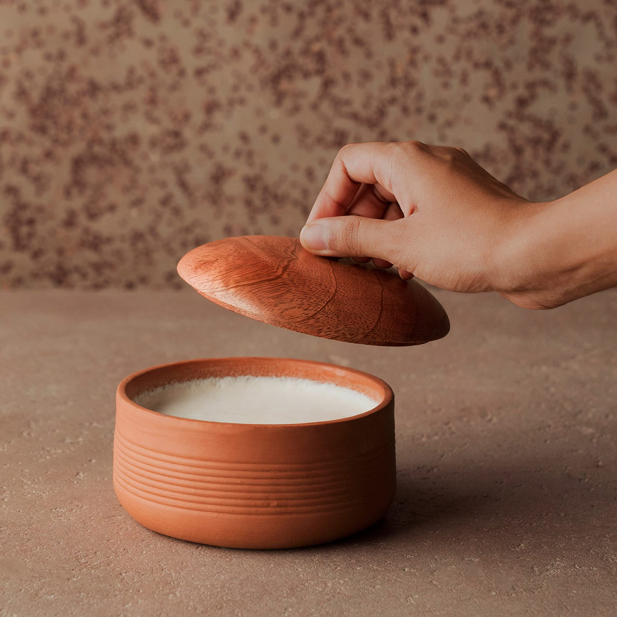 Ellementry Terracotta Curd Setter with Wooden Lid - Small (500 ml) | Curd Pots with Lid | Dahi Handi/Dal Handi/Mitti Handi | Traditional Clay Pot for Curd/Curry/Biryani | Storage Container with Lid