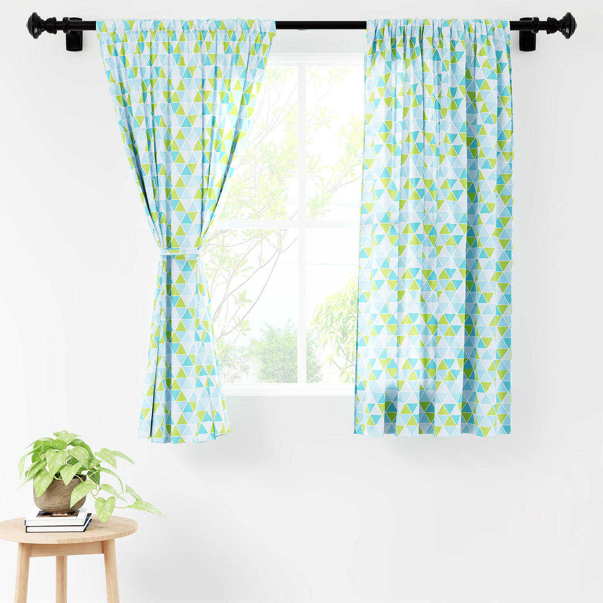 Encasa Homes Polyester Printed Window Curtain for 5 ft with Tie Back, Rod Pocket, Light-Filtering, Curtains for Kitchen, Bedroom, Living Room (140x152 cm), Triangles Aqua, Set of 2